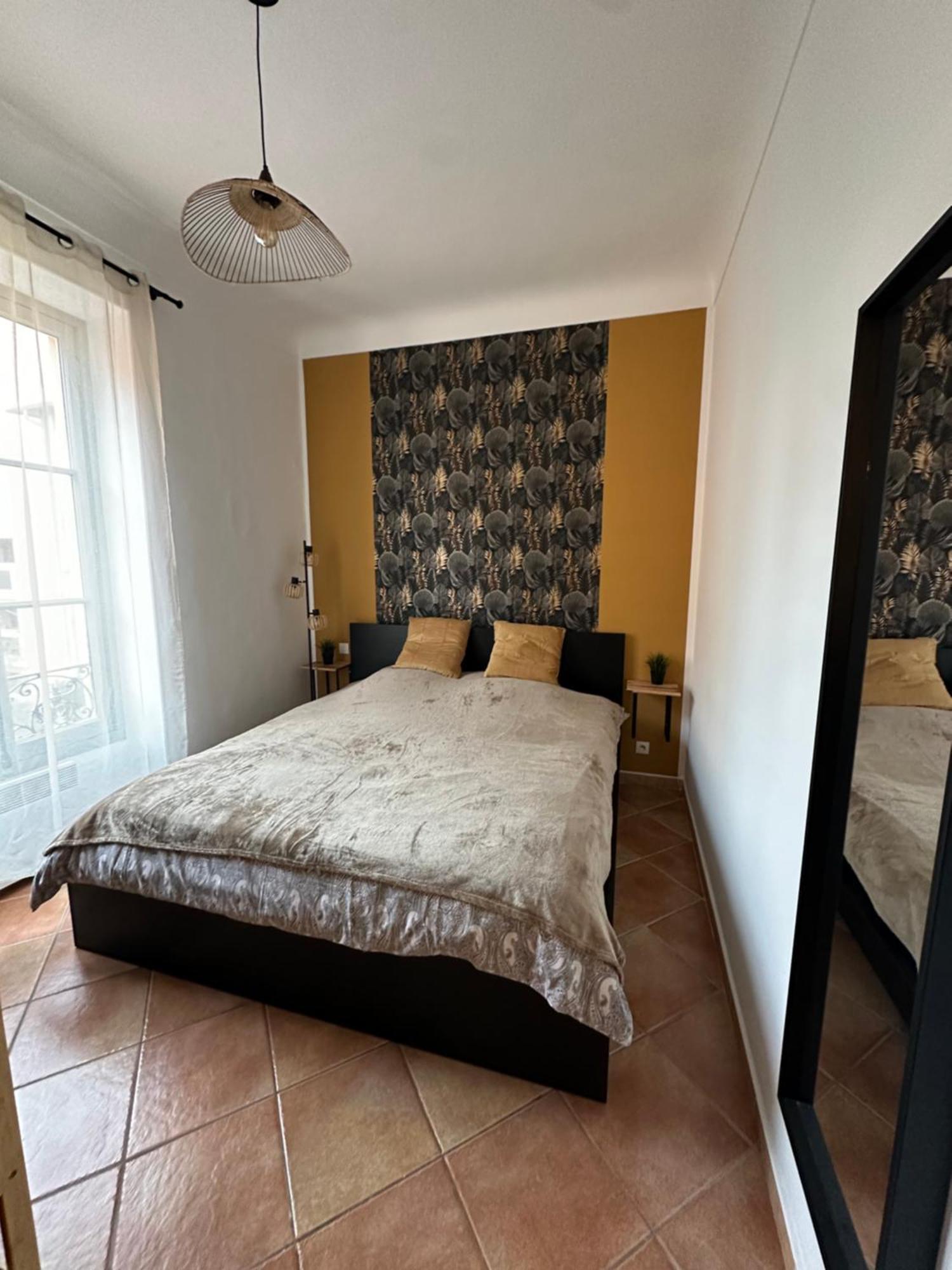 Villarey Home - Central Apartment In Ментона Экстерьер фото